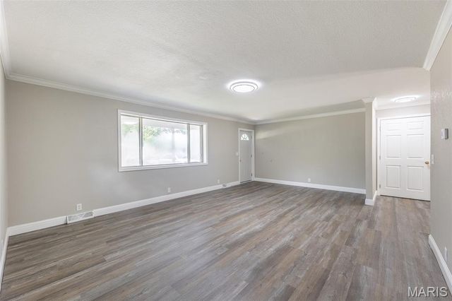 146 Hampton Court, Poplar Bluff, MO 63901