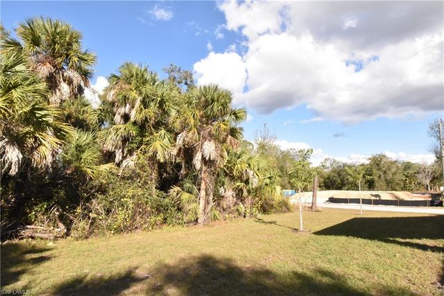 4696 April AVE, North Port, FL 34288