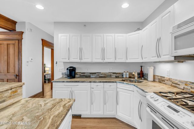 100 Lake Avenue, Ocean Grove, NJ 07756