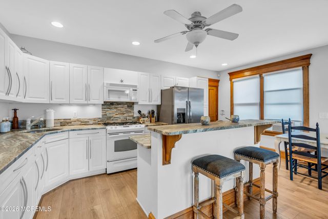 100 Lake Avenue, Ocean Grove, NJ 07756
