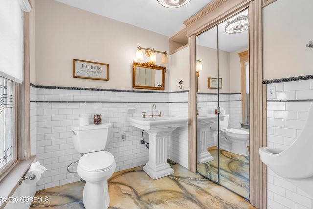 100 Lake Avenue, Ocean Grove, NJ 07756
