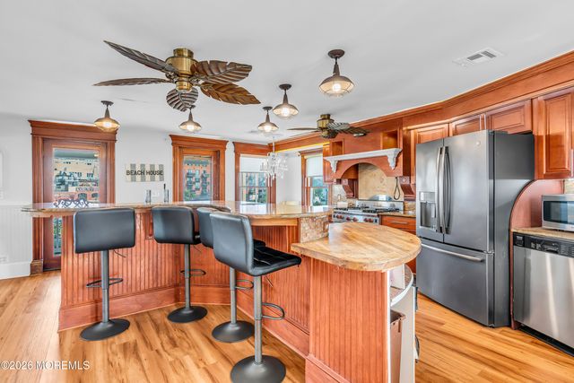 100 Lake Avenue, Ocean Grove, NJ 07756