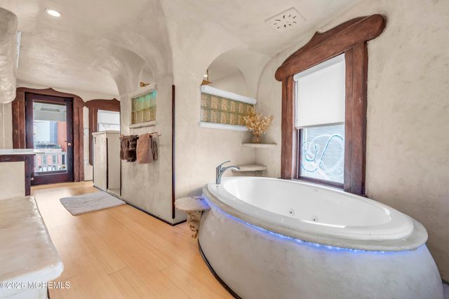 100 Lake Avenue, Ocean Grove, NJ 07756