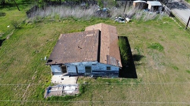 807 E 17th Avenue, Corsicana, TX 75110