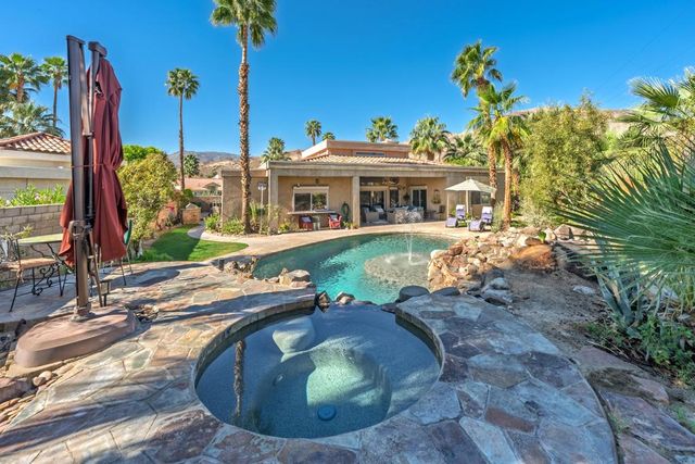 112 Chelsea Circle, Palm Desert, CA 92260