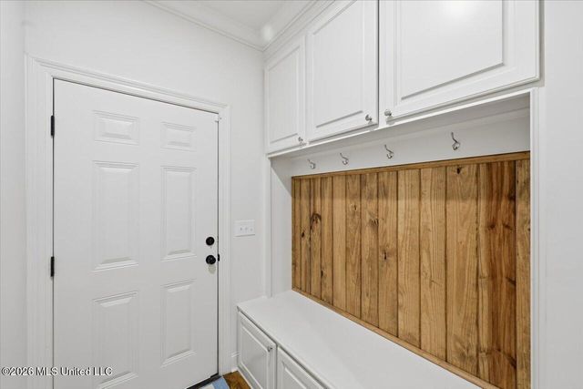 229 Reservoir Way, Brandon, MS 39047