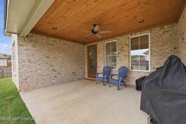229 Reservoir Way, Brandon, MS 39047