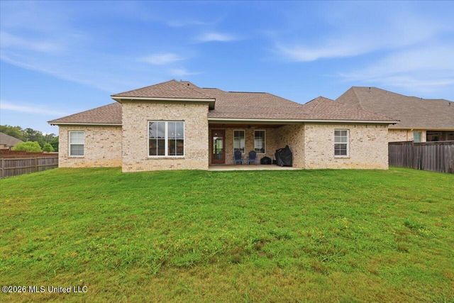 229 Reservoir Way, Brandon, MS 39047