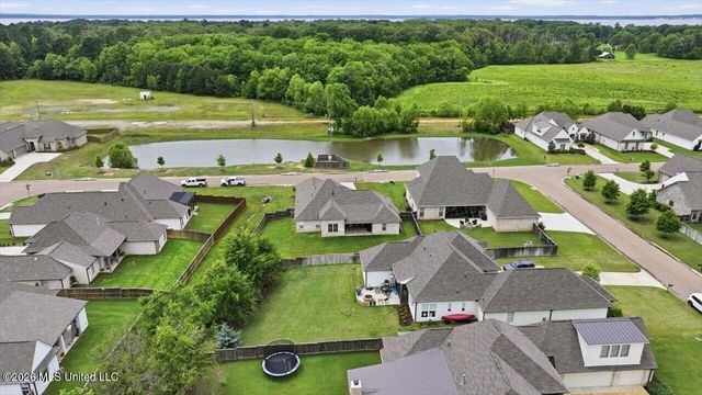 229 Reservoir Way, Brandon, MS 39047
