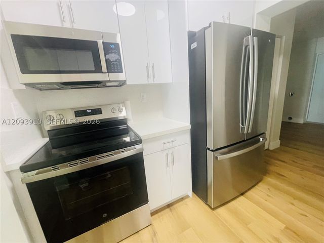 1145 NW 25th St, Miami, FL 33127