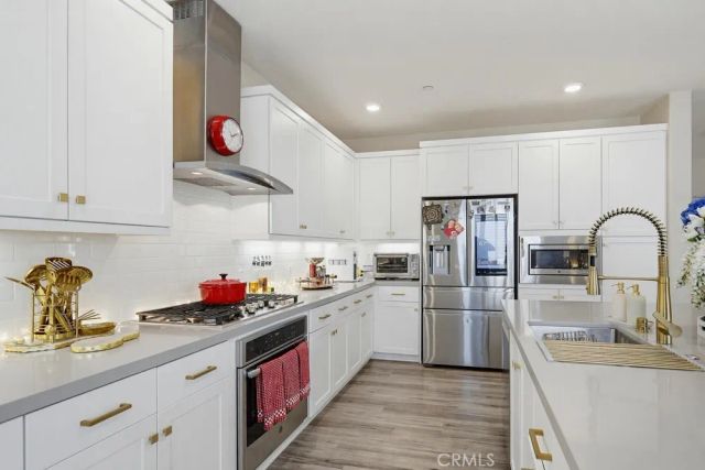 108 Tribeca, Irvine, CA 92612