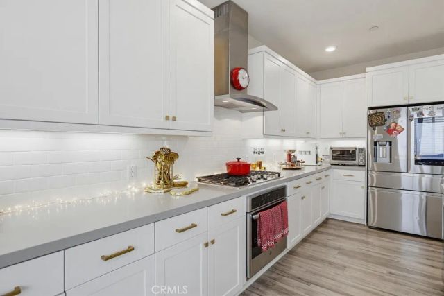 108 Tribeca, Irvine, CA 92612
