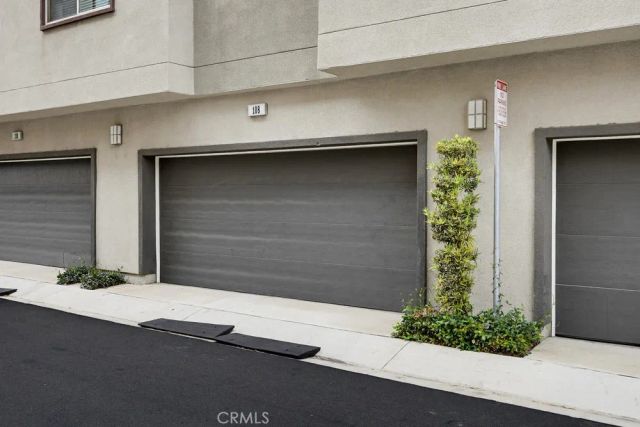 108 Tribeca, Irvine, CA 92612