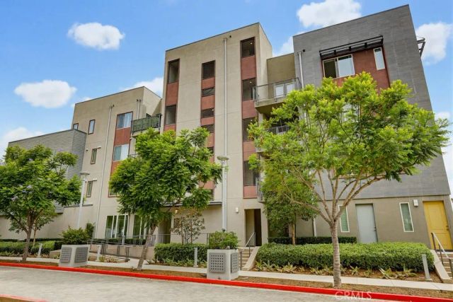 108 Tribeca, Irvine, CA 92612