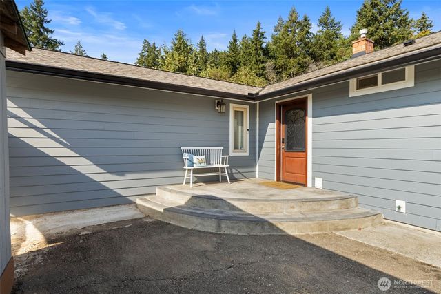 212 Willow Street, Bremerton, WA 98310