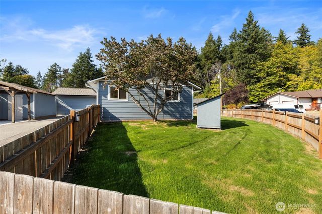 212 Willow Street, Bremerton, WA 98310