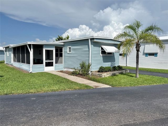7214 MOUNT FAIRFIELD ROAD NE 527, St Petersburg, FL 33702