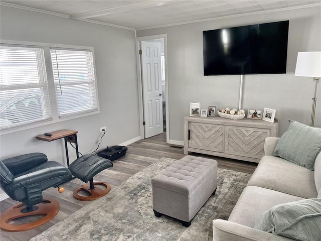 7214 MOUNT FAIRFIELD ROAD NE 527, St Petersburg, FL 33702
