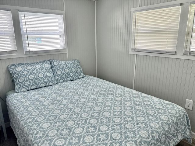 7214 MOUNT FAIRFIELD ROAD NE 527, St Petersburg, FL 33702