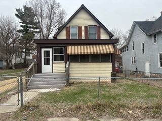 437 Irving Avenue, Rockford, IL 61101