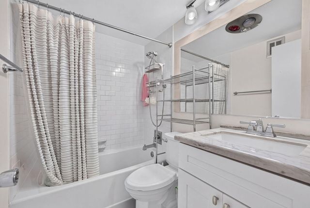 40 Isle Of Venice Drive 3, Fort Lauderdale, FL 33301