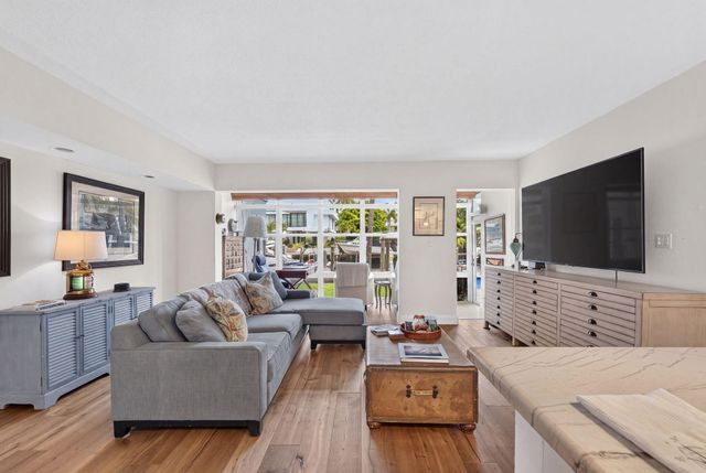 40 Isle Of Venice Drive 3, Fort Lauderdale, FL 33301