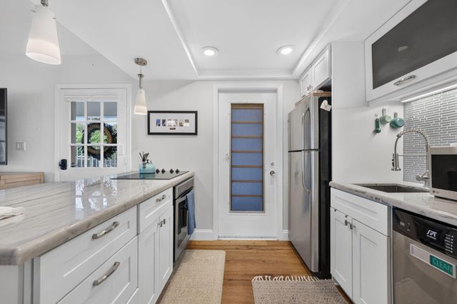 40 Isle Of Venice Drive 3, Fort Lauderdale, FL 33301