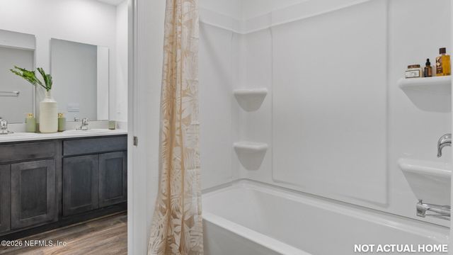 12089 YEW TREE Road, Jacksonville, FL 32218