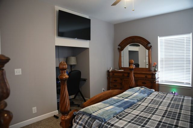 809 Hooper Rd, Charlotte, TN 37036