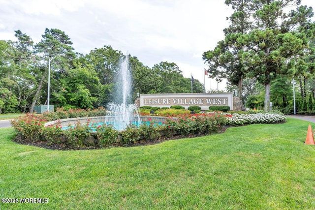 48B Cambridge Circle, Manchester, NJ 08759