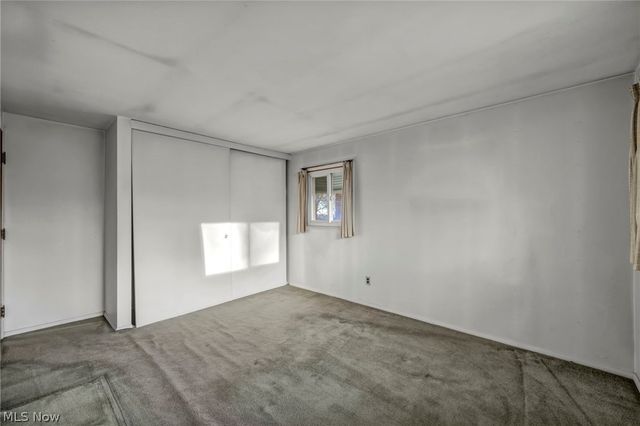 5873 Doxmere Drive, Parma Heights, OH 44130