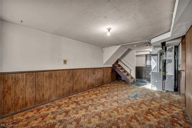 5873 Doxmere Drive, Parma Heights, OH 44130