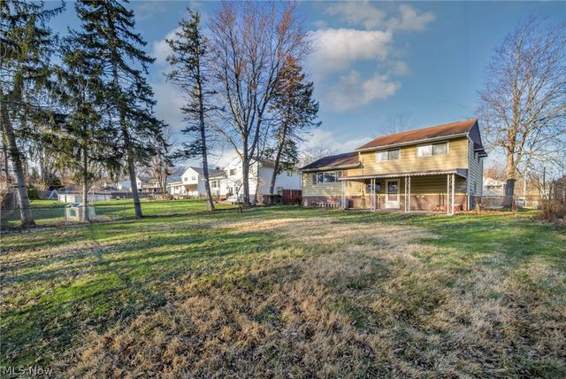 5873 Doxmere Drive, Parma Heights, OH 44130