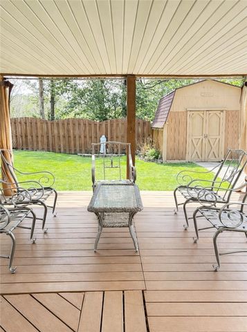 4018 Firethorn Dr, South Fayette, PA 15136