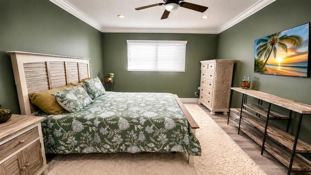 11 COLONIAL CLUB Drive 302, Boynton Beach, FL 33435
