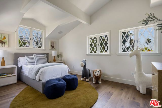 1635 N Genesee Avenue, Los Angeles, CA 90046