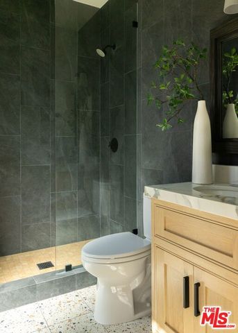 1635 N Genesee Avenue, Los Angeles, CA 90046