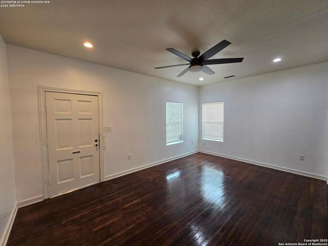809 Elmwood, San Antonio, TX 78212