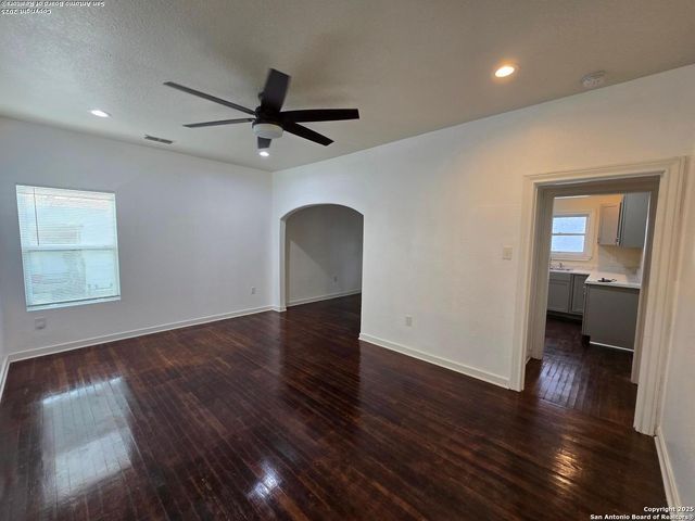 809 Elmwood, San Antonio, TX 78212