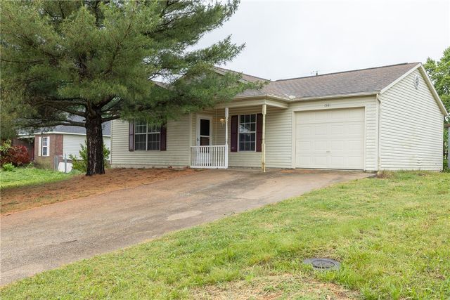 1581 Crestview Avenue, Decatur, AR 72722