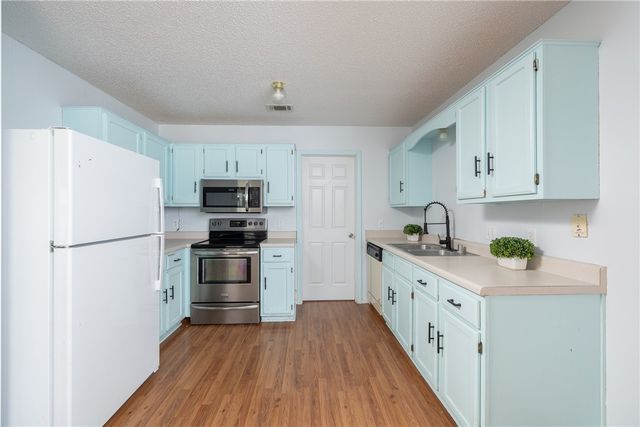 1581 Crestview Avenue, Decatur, AR 72722