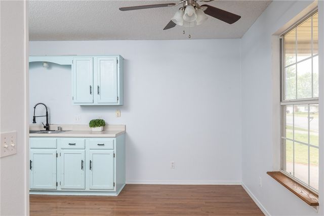 1581 Crestview Avenue, Decatur, AR 72722