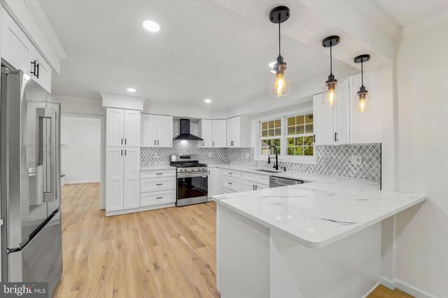 704 CROOKED LN, King Of Prussia, PA 19406