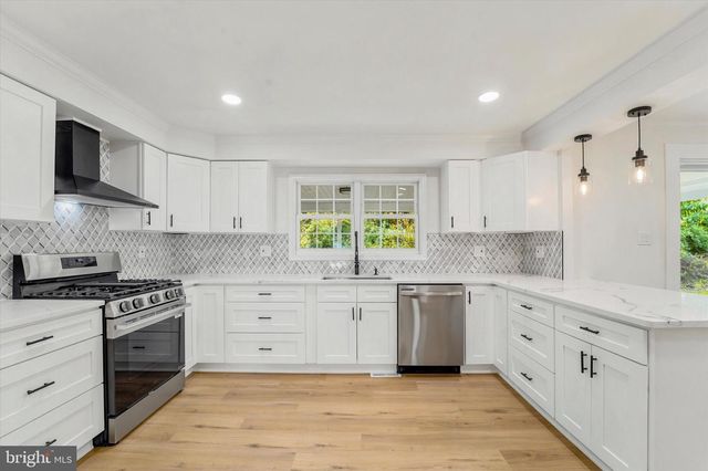 704 CROOKED LN, King Of Prussia, PA 19406