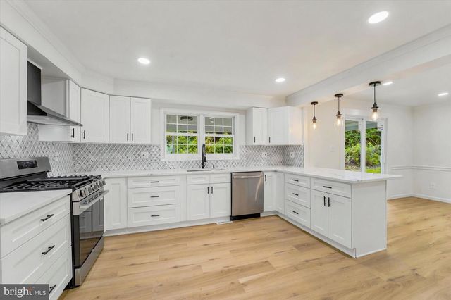 704 CROOKED LN, King Of Prussia, PA 19406