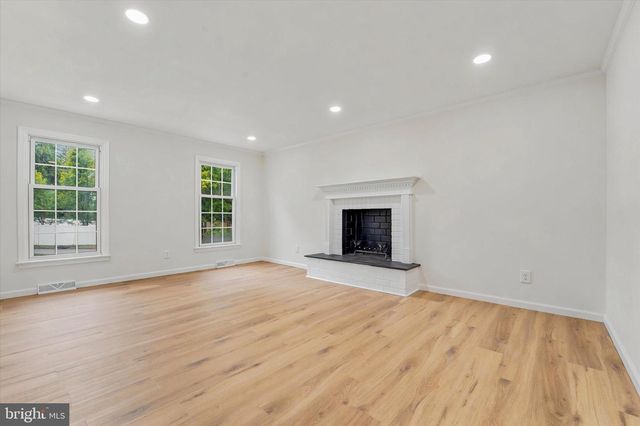 704 CROOKED LN, King Of Prussia, PA 19406