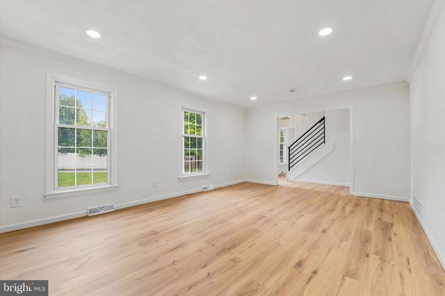 704 CROOKED LN, King Of Prussia, PA 19406