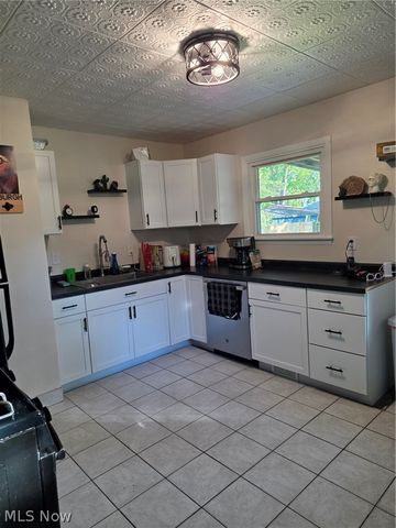 132 Hayer Drive, Painesville, OH 44077