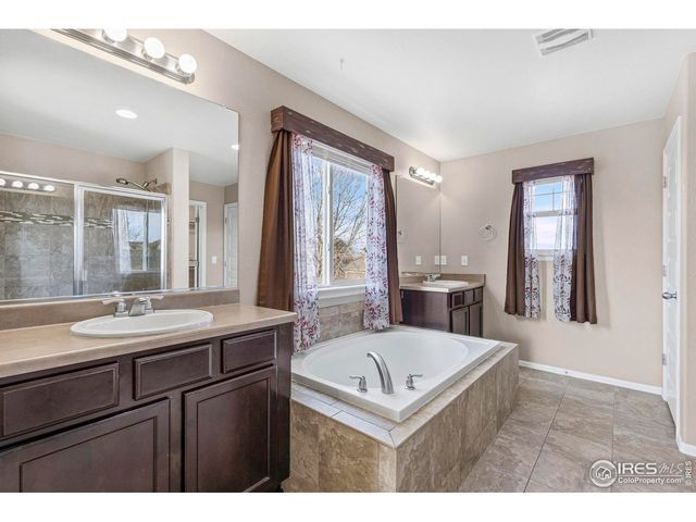 8528 Raspberry Dr, Frederick, CO 80504