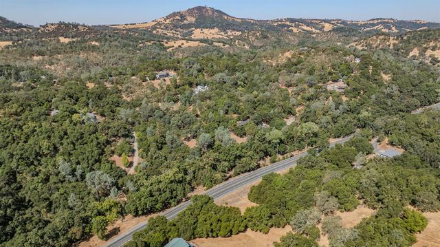 2988 Spring Hill Dr, San Andreas, CA 95249